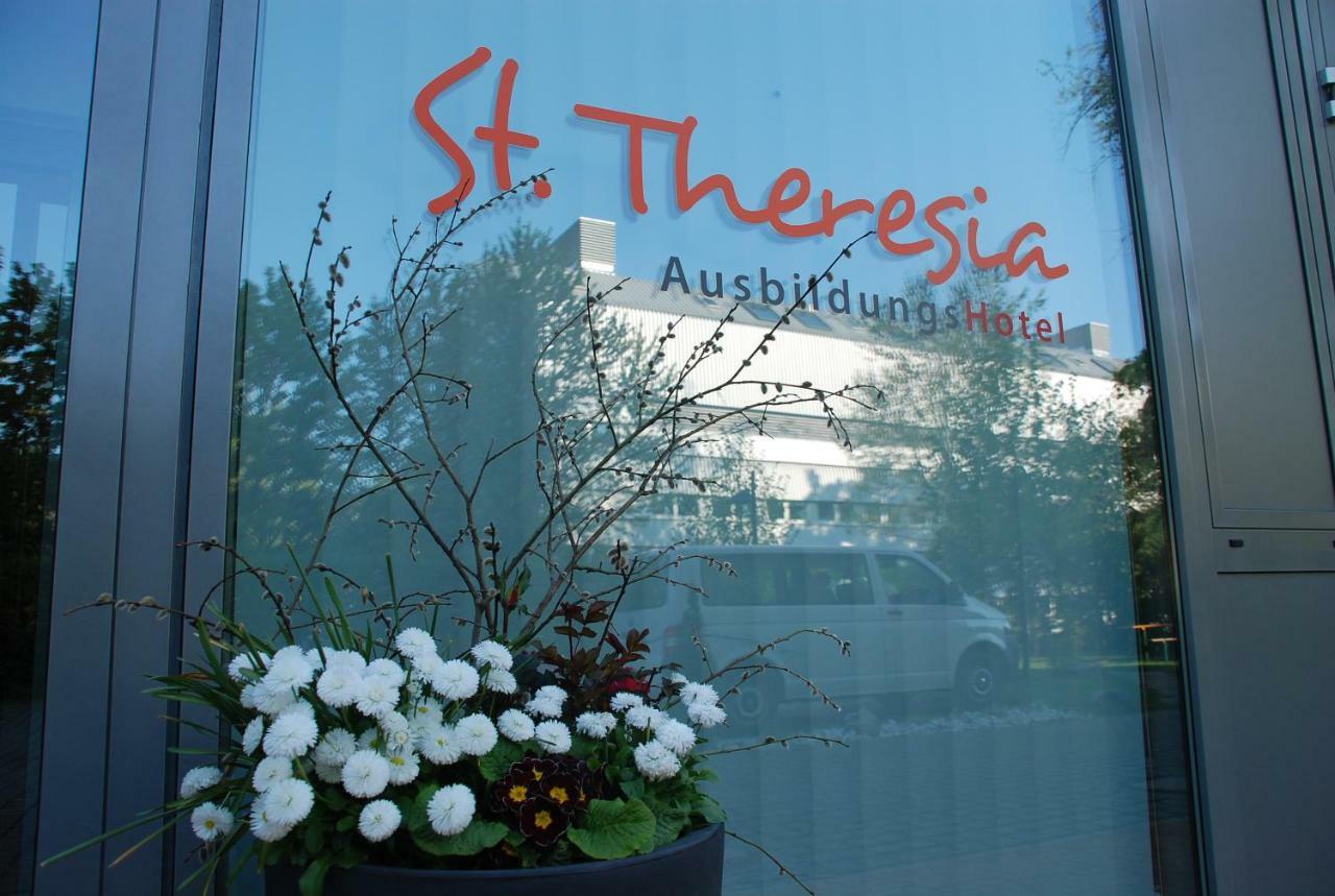 Ausbildungshotel St. Theresia Munchen Bagian luar foto